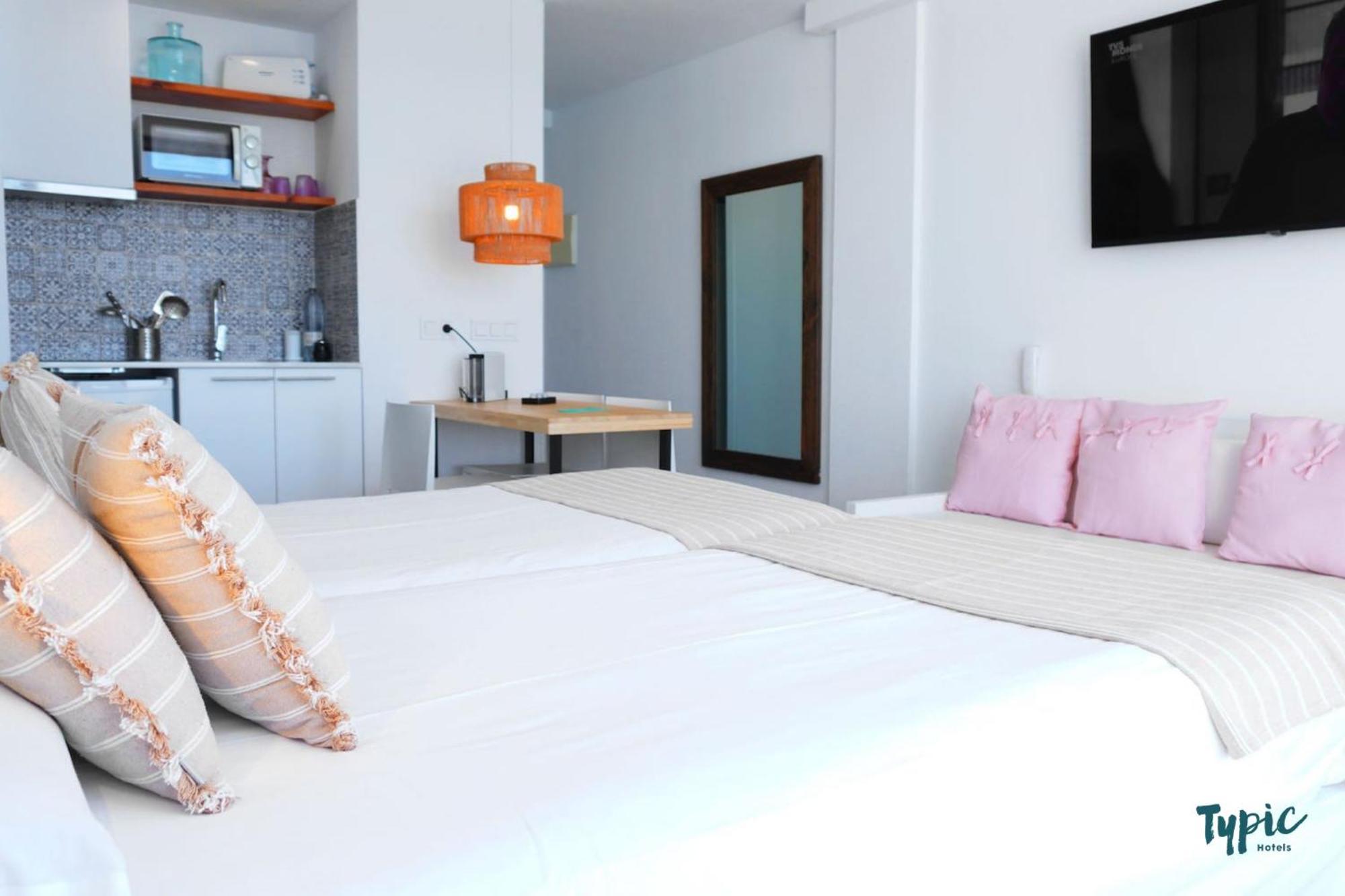 Typic Marina Playa - Adults Only Aparthotel ซานอันโตนิโอ ภายนอก รูปภาพ